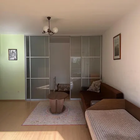 Cozy Maumedziu *